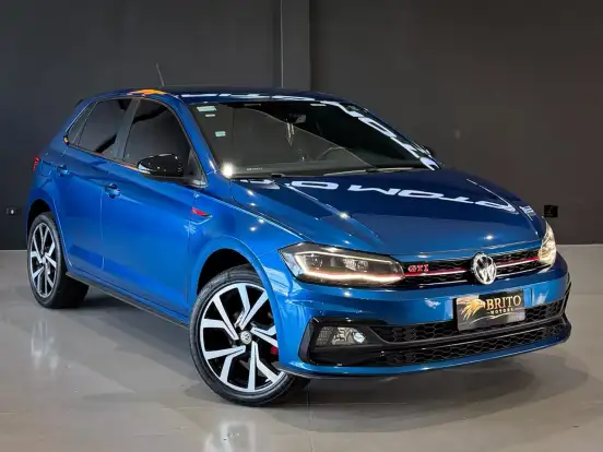 VOLKSWAGEN-POLO-2020