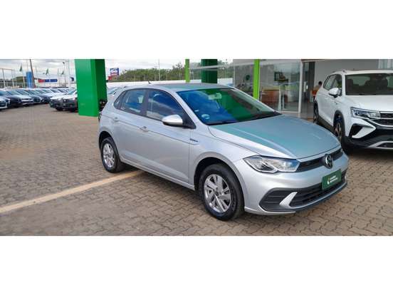 VOLKSWAGEN-POLO-2024