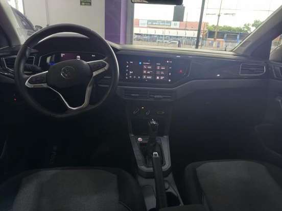 VOLKSWAGEN-POLO-2024