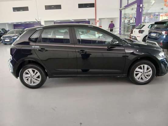 VOLKSWAGEN-POLO-2024