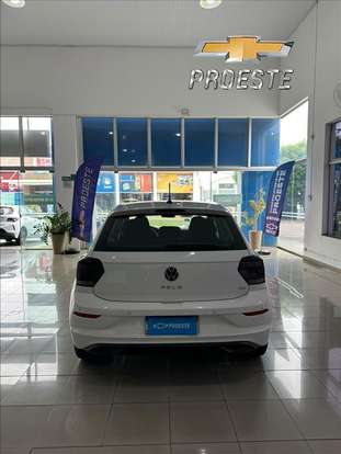 VOLKSWAGEN-POLO-2024
