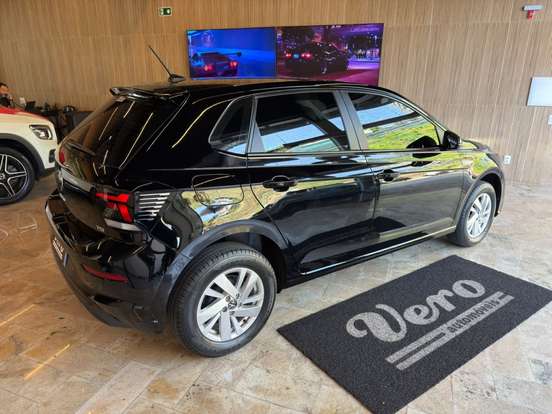 VOLKSWAGEN-POLO-2024