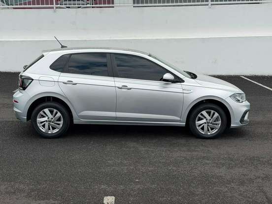VOLKSWAGEN-POLO-2024