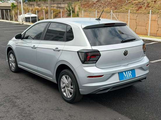 VOLKSWAGEN-POLO-1.0 170 TSI COMFORTLINE AUTOMÁTICO VOLKSWAGEN-POLO-2024