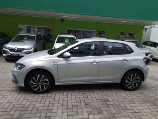 VOLKSWAGEN-POLO-1.0 170 TSI HIGHLINE AUTOMÁTICO VOLKSWAGEN-POLO-2025