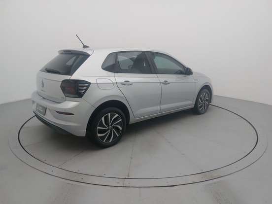 VOLKSWAGEN-POLO-2024