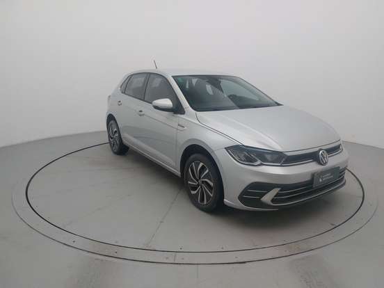 VOLKSWAGEN-POLO-2024