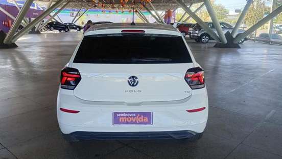 VOLKSWAGEN-POLO-2024