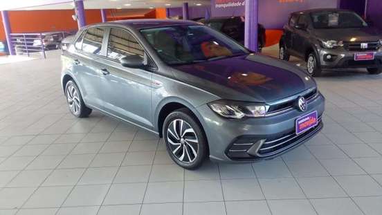 VOLKSWAGEN-POLO-2023