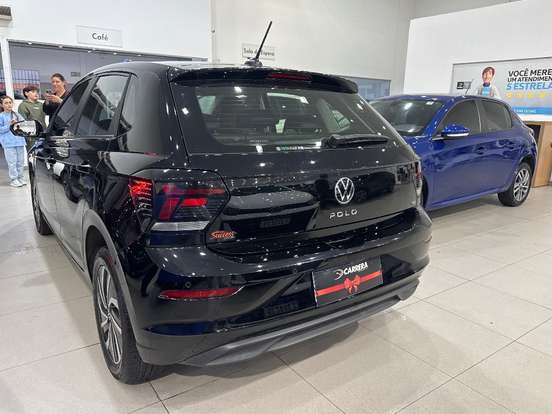 VOLKSWAGEN-POLO-1.0 170 TSI HIGHLINE AUTOMÁTICO VOLKSWAGEN-POLO-2023