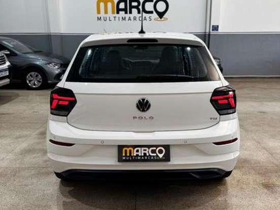 VOLKSWAGEN-POLO-1.0 170 TSI HIGHLINE AUTOMÁTICO VOLKSWAGEN-POLO-2024