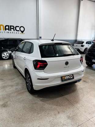 VOLKSWAGEN-POLO-2024