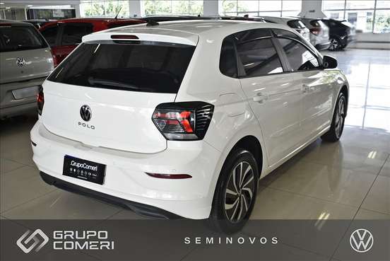 VOLKSWAGEN-POLO-2023