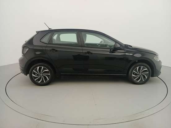 VOLKSWAGEN-POLO-2023