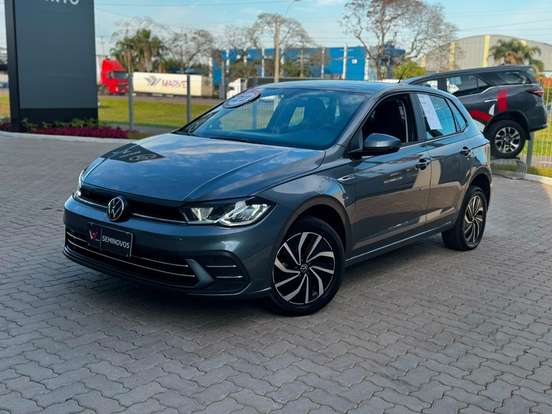 VOLKSWAGEN-POLO-2025