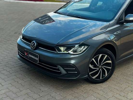 VOLKSWAGEN-POLO-1.0 170 TSI HIGHLINE AUTOMÁTICO VOLKSWAGEN-POLO-2025