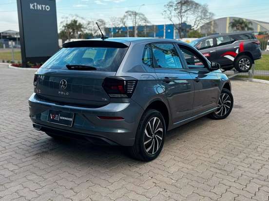 VOLKSWAGEN-POLO-2025