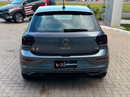 VOLKSWAGEN-POLO-2025