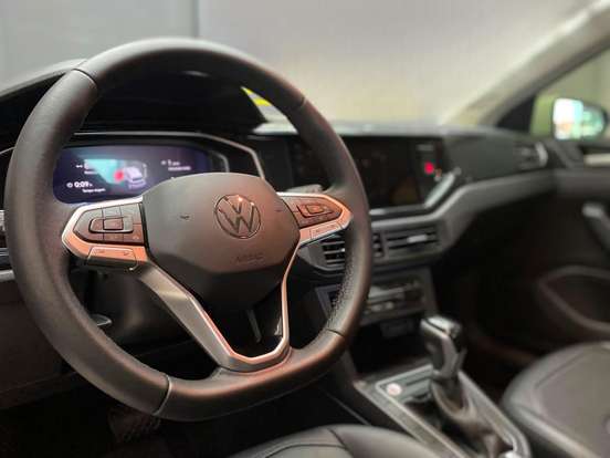 VOLKSWAGEN-POLO-1.0 170 TSI HIGHLINE AUTOMÁTICO VOLKSWAGEN-POLO-2025