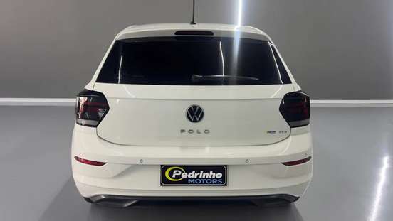 VOLKSWAGEN-POLO-2023
