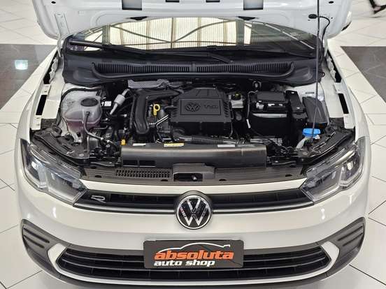 VOLKSWAGEN-POLO-2023