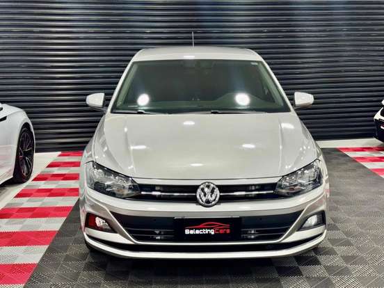 VOLKSWAGEN-POLO-1.0 200 TSI COMFORTLINE AUTOMÁTICO VOLKSWAGEN-POLO-2018