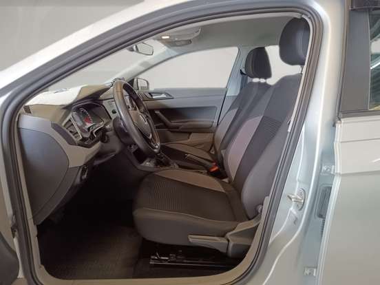 VOLKSWAGEN-POLO-1.0 200 TSI COMFORTLINE AUTOMÁTICO VOLKSWAGEN-POLO-2018