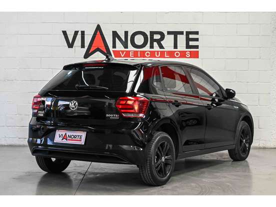 VOLKSWAGEN-POLO-2019