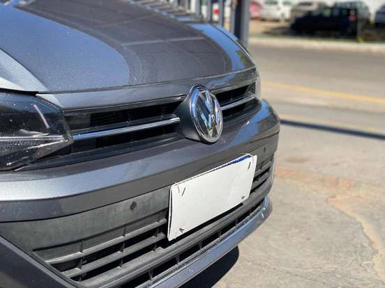 VOLKSWAGEN-POLO-1.0 200 TSI HIGHLINE AUTOMÁTICO VOLKSWAGEN-POLO-2019