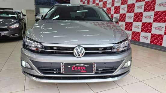 VOLKSWAGEN-POLO-2018