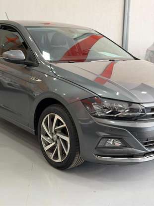 VOLKSWAGEN-POLO-1.0 200 TSI HIGHLINE AUTOMÁTICO VOLKSWAGEN-POLO-2020