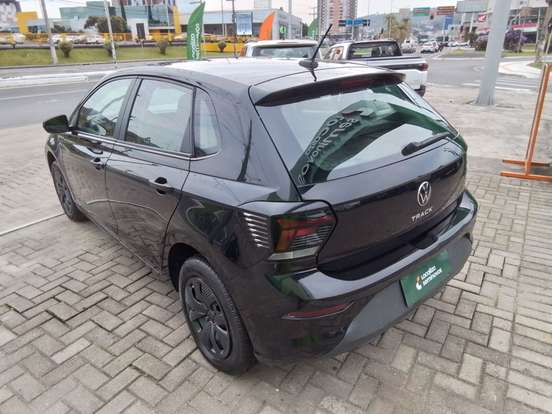 VOLKSWAGEN-POLO-2025