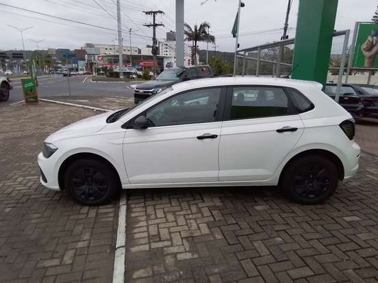 VOLKSWAGEN-POLO-1.0 MPI TRACK MANUAL VOLKSWAGEN-POLO-2025