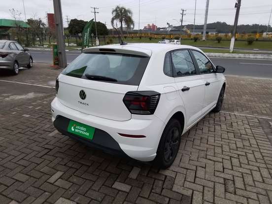 VOLKSWAGEN-POLO-2025