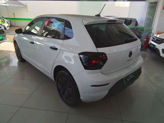 VOLKSWAGEN-POLO-2025