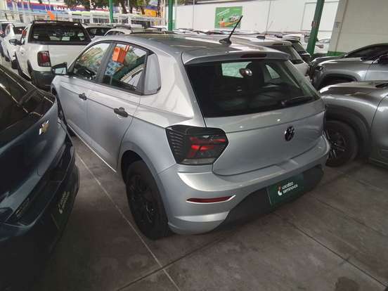 VOLKSWAGEN-POLO-2025