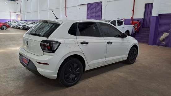 VOLKSWAGEN-POLO-2024