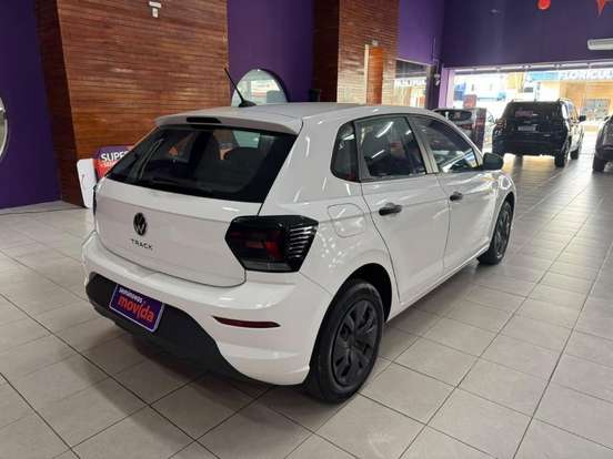 VOLKSWAGEN-POLO-2024