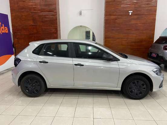 VOLKSWAGEN-POLO-2025