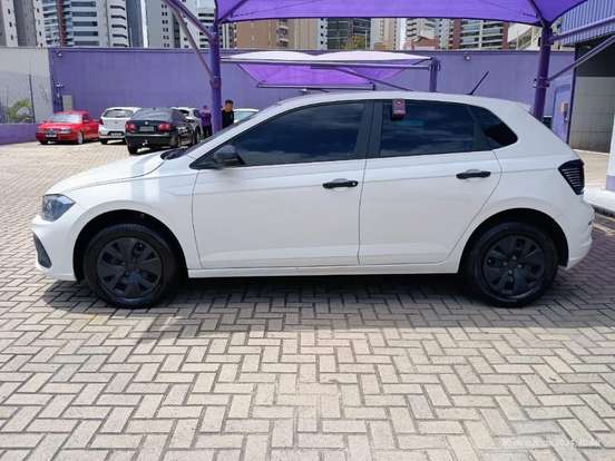 VOLKSWAGEN-POLO-2024