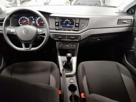 VOLKSWAGEN-POLO-2024