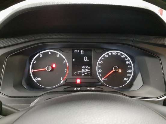 VOLKSWAGEN-POLO-2024