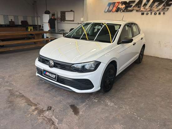 VOLKSWAGEN-POLO-2024