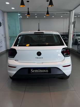 VOLKSWAGEN-POLO-2025