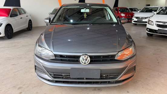 VOLKSWAGEN-POLO-2020