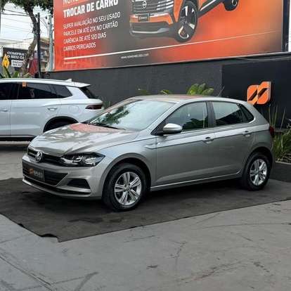 VOLKSWAGEN-POLO-2021