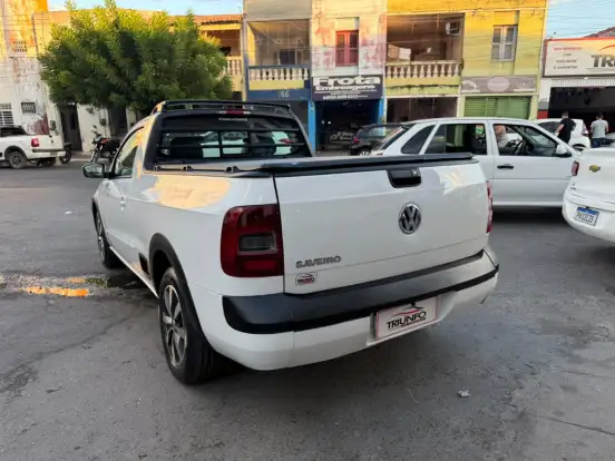VOLKSWAGEN-SAVEIRO-2013
