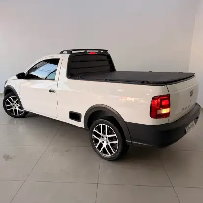 VOLKSWAGEN-SAVEIRO-2023