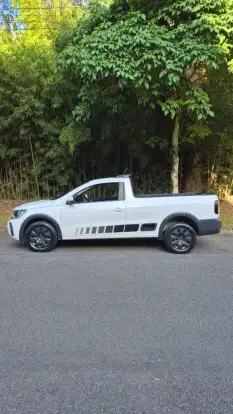 VOLKSWAGEN-SAVEIRO-2024