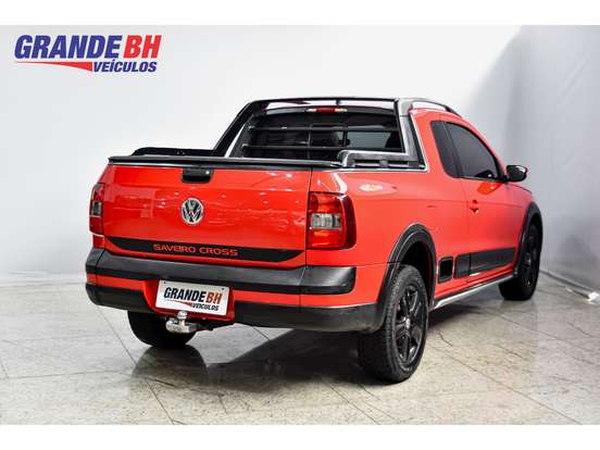 VOLKSWAGEN-SAVEIRO-2011